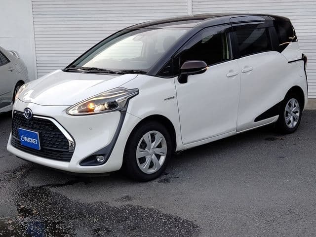 TOYOTA SIENTA HYBRID
