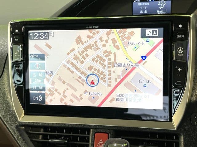 Car thumbnail 3