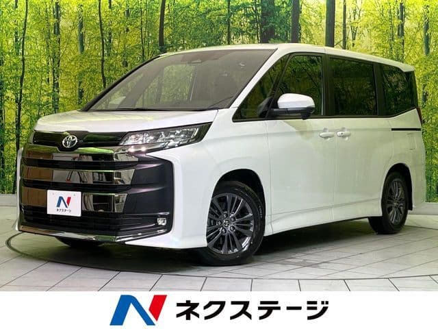 TOYOTA NOAH HYBRID