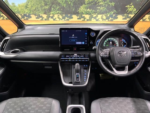 Car thumbnail 2