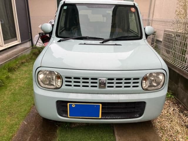Car thumbnail 3