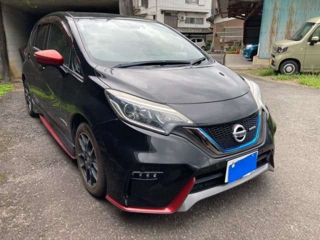 Car thumbnail 2