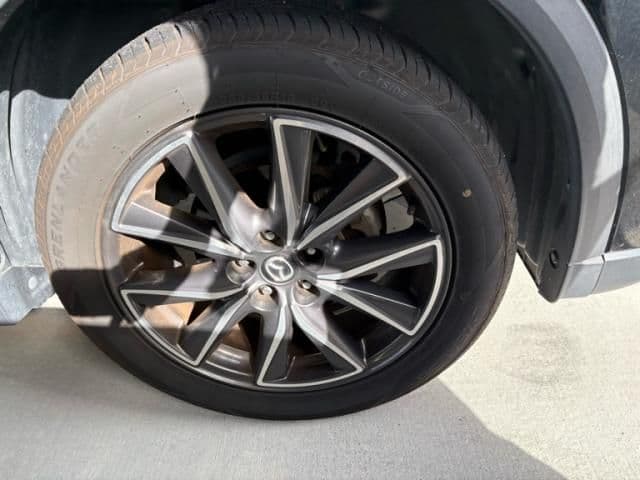 Car thumbnail 3