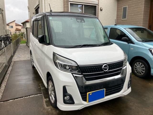 NISSAN DAYZ ROOX