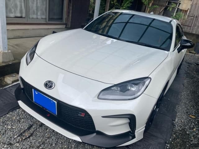 Car thumbnail 2
