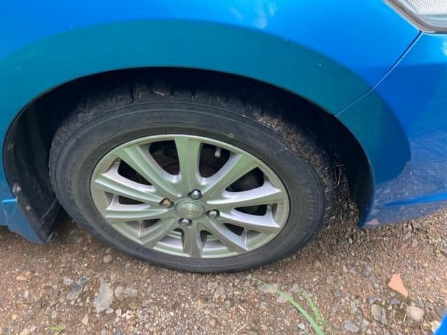 Car thumbnail 3