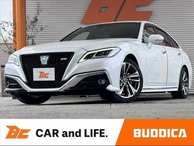 TOYOTA CROWN sedan hybrid