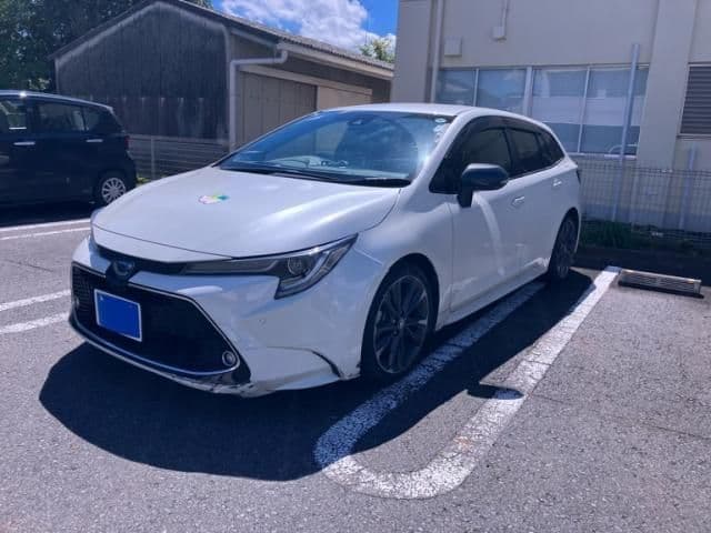 TOYOTA COROLLA TOURING HYBRID