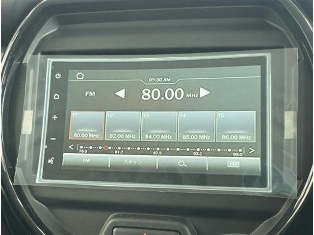 Car thumbnail 3