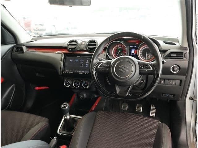 SUZUKI