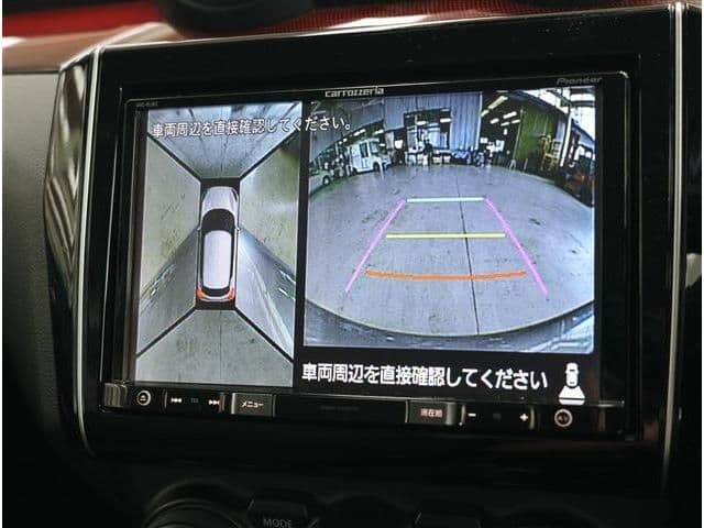 Car thumbnail 4