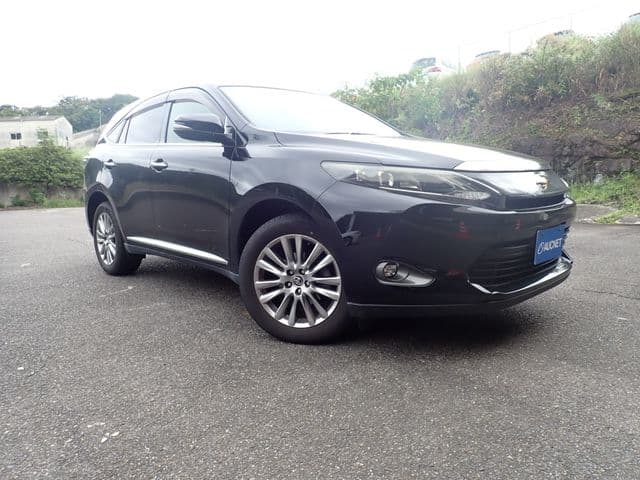 TOYOTA HARRIER 2WD
