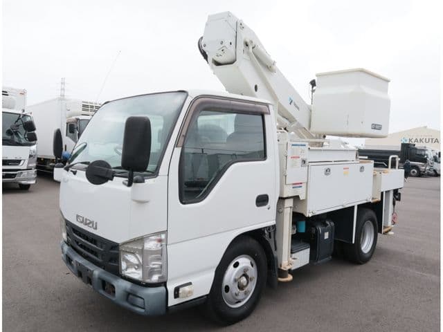 ISUZU ELF