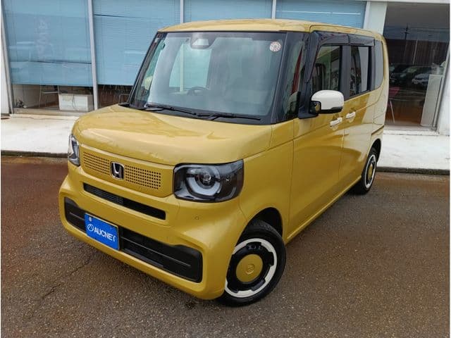 HONDA N BOX 4WD