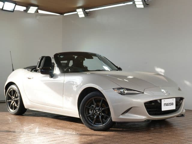 MAZDA ROADSTER