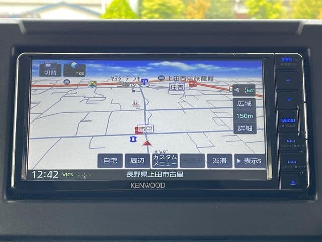 Car thumbnail 3