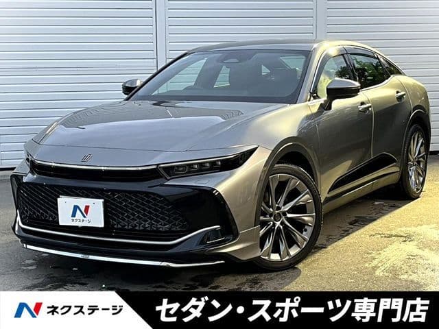TOYOTA CROWN CROSSOVER