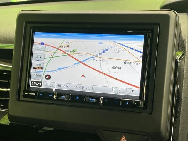 Car thumbnail 3