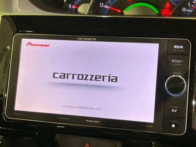 Car thumbnail 3