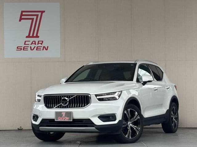 VOLVO VOLVO XC40