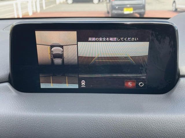 Car thumbnail 4