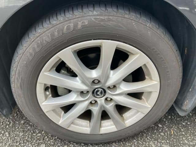 Car thumbnail 2