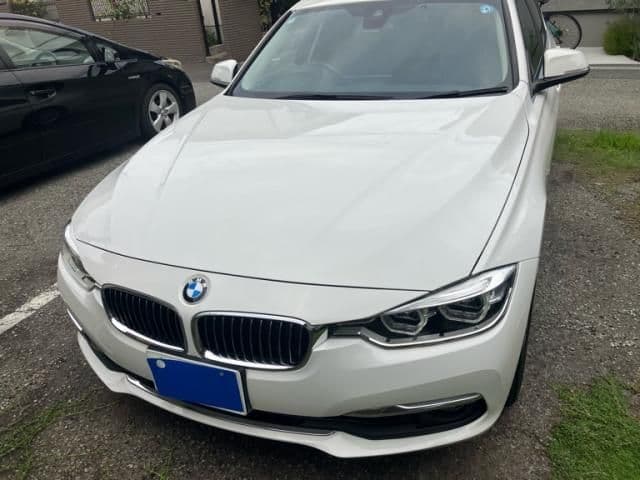 Car thumbnail 3