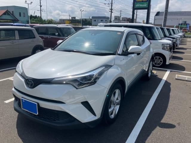 TOYOTA C-HR