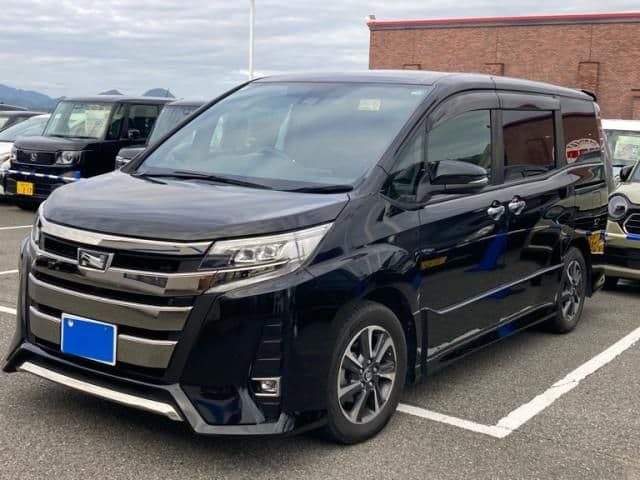 TOYOTA NOAH 2019 for Sale