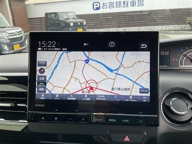 Car thumbnail 3