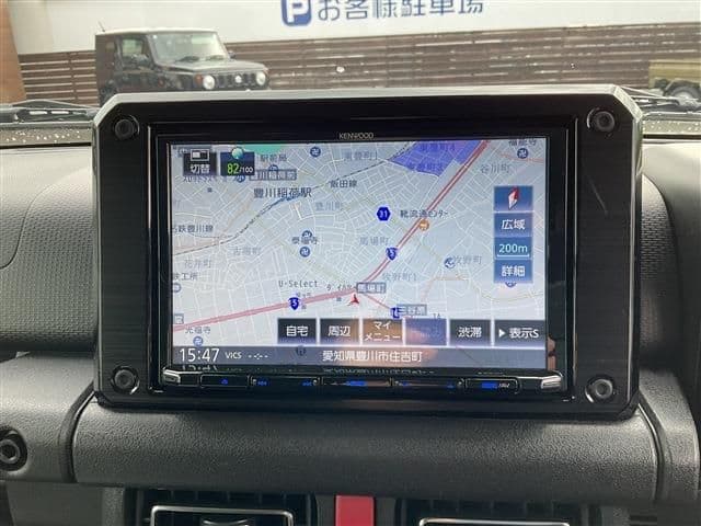 Car thumbnail 3