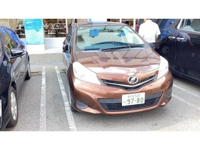 TOYOTA VITZ