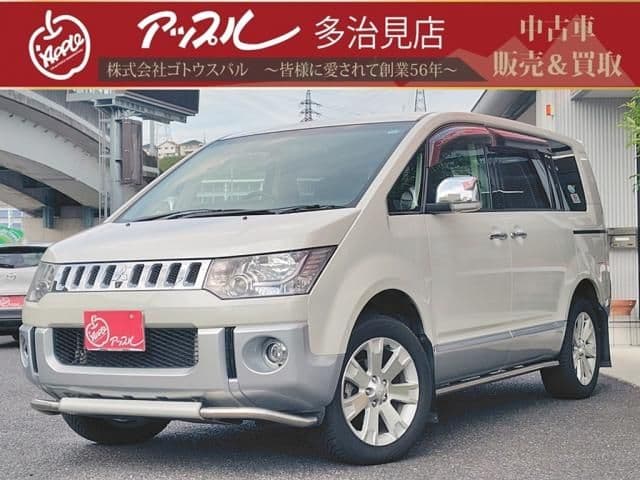MITSUBISHI DELICA D:5 4WD