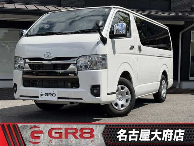 TOYOTA HIACE van 2WD