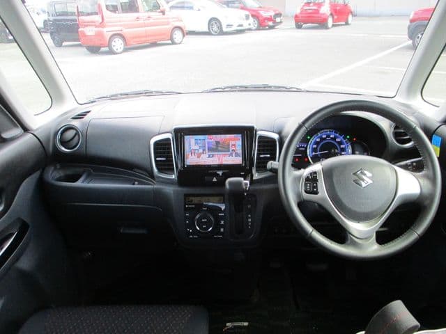 Car thumbnail 2