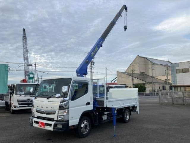 MITSUBISHI CANTER