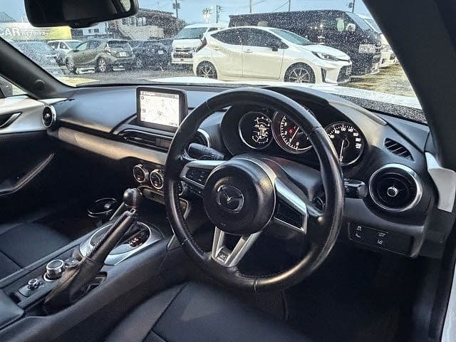 Car thumbnail 2