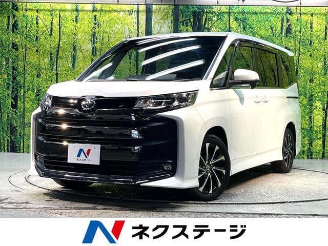 TOYOTA NOAH HYBRID