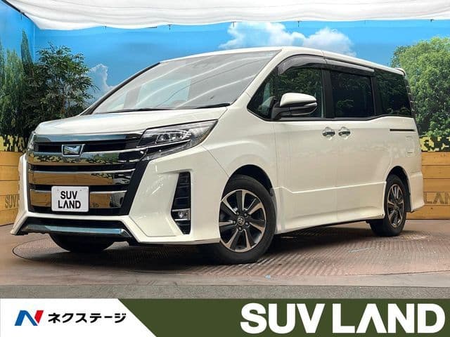 TOYOTA NOAH