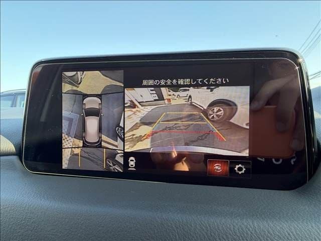 Car thumbnail 3