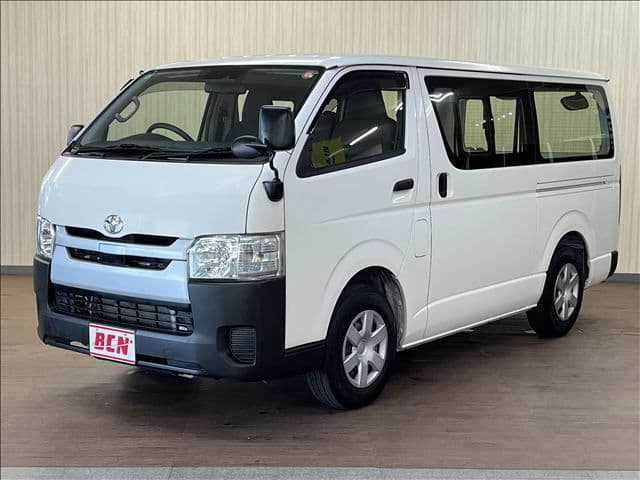 TOYOTA HIACE van 2WD