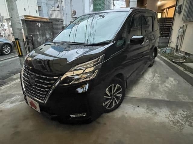NISSAN SERENA  S-HYBRID