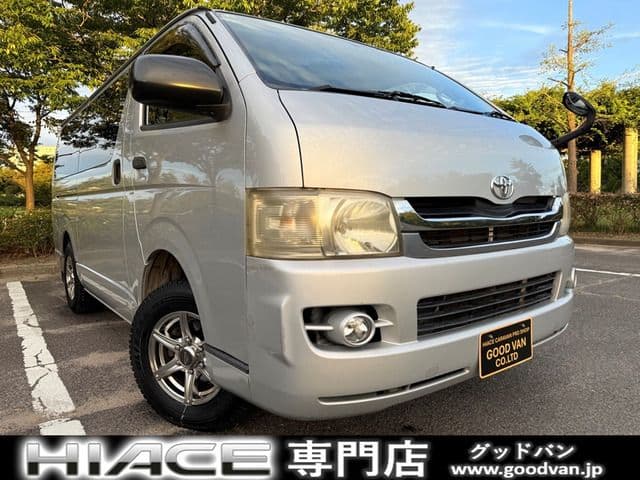 TOYOTA HIACE van 4WD