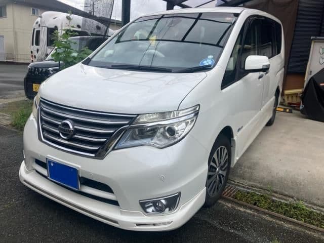 NISSAN SERENA  S-HYBRID