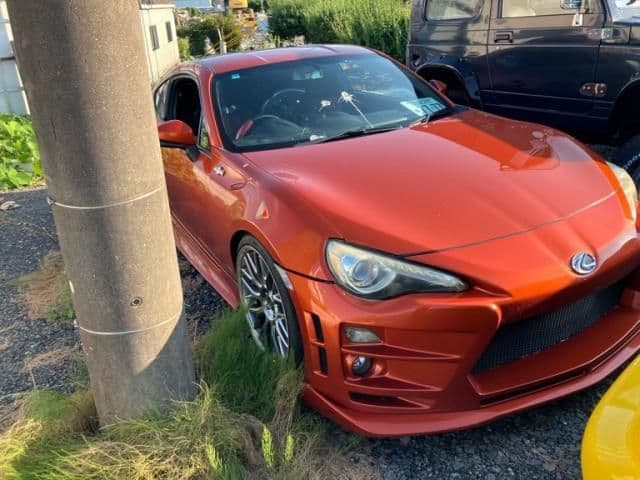 Car thumbnail 2