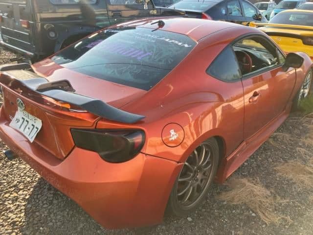 Car thumbnail 3