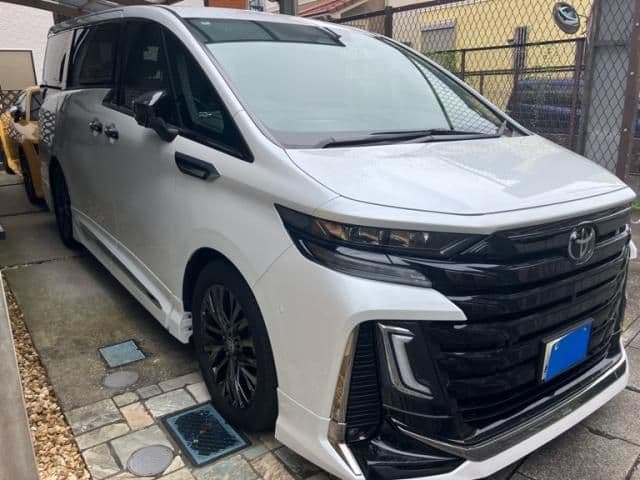 TOYOTA VELLFIRE