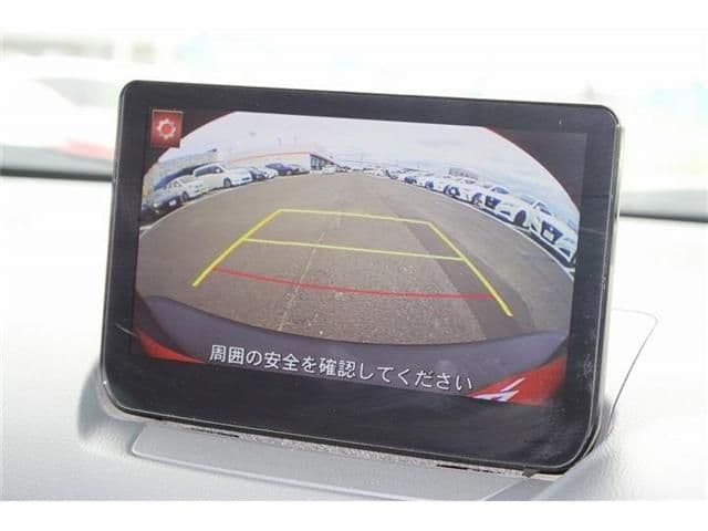 Car thumbnail 4