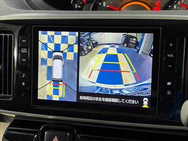 Car thumbnail 3