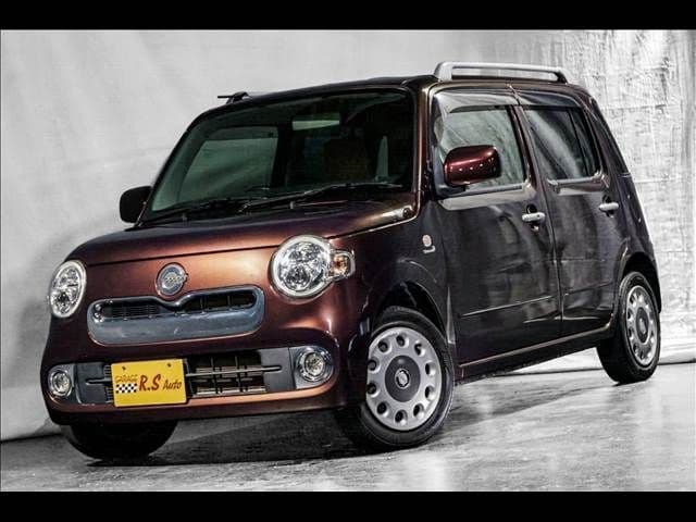 Car thumbnail 3